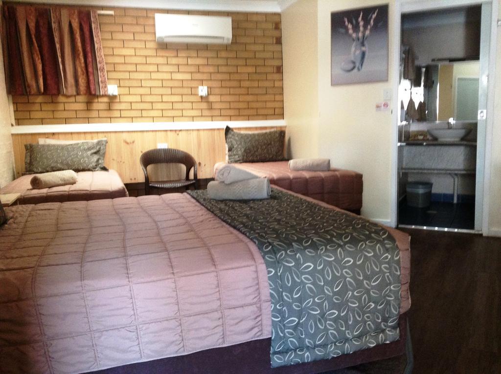Winchester Motel Moree Room photo